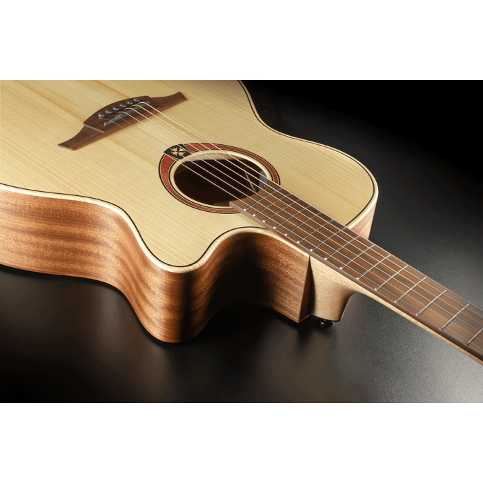 Guitarra Acústica Lâg Auditorium Cutaway Tramontane 70 A/E - Natural 5
