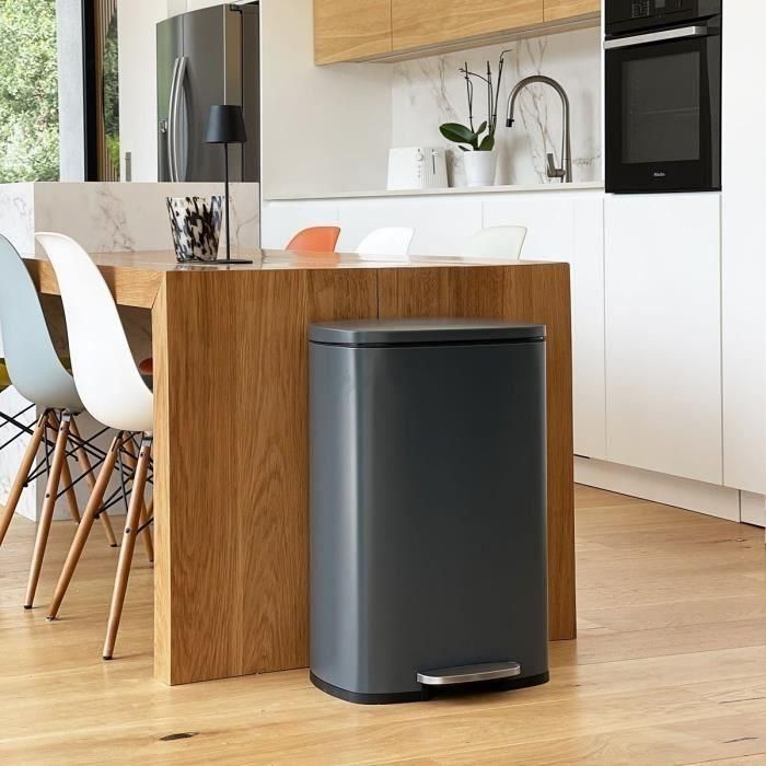 Papelera de cocina con pedal - ADMIRAL - KITCHEN MOVE - 50L - Diseño - Gris mate en acero inoxidable 3 Papelera de cocina con pedal - ADMIRAL - KITCHEN MOVE - 50L - Diseño - Gris mate en acero inoxidable 3
