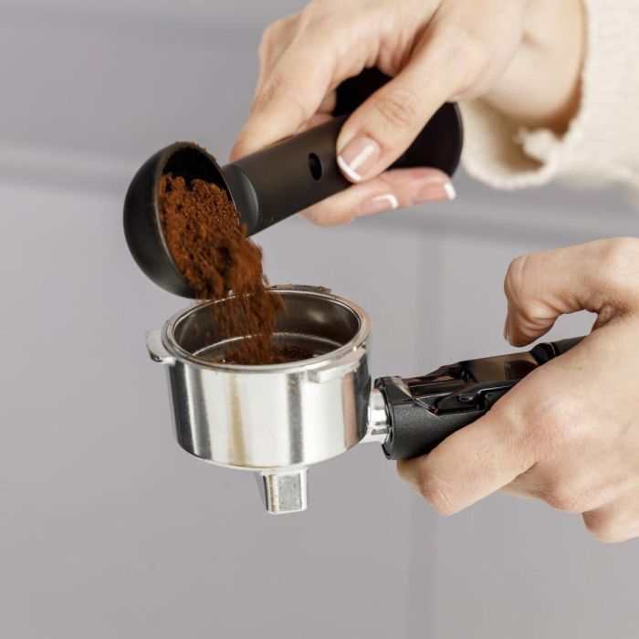 Cafetera Express Taurus TRENTO Acero 1,5 L 5