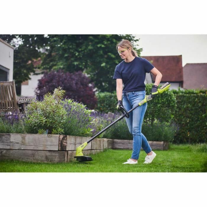 RYOBI Recortadora de hilo inalámbrica 36V, ancho corte ajustable 28-33 cm, batería 2.0 Ah y cargador 1.7A, cabezal automático. 2