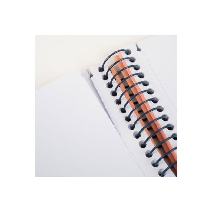 MILAN Cuaderno A4 con espiral y tapa dura, 80 hojas blancas de 95 gr/m², Colección 430 Since 1918, Azul Milan 57141E80B MILAN Cuaderno A4 con espiral y tapa dura, 80 hojas blancas de 95 gr/m², Colección 430 Since 1918, Azul Milan 57141E80B
