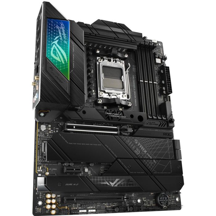 ASUS ROG STRIX X670E-F GAMING WiFi - Placa base AMD X670 para procesadores AM5 con DDR5 y Wi-Fi 6E 4