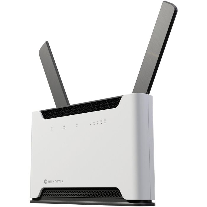 MikroTik Chateau PRO AX H53UiG-5HaxQ2HaxQ. 4x4 2.4/5 GHz. 5x Gigabit. 1x PoE-out. USB 0 MikroTik Chateau PRO AX H53UiG-5HaxQ2HaxQ. 4x4 2.4/5 GHz. 5x Gigabit. 1x PoE-out. USB 0
