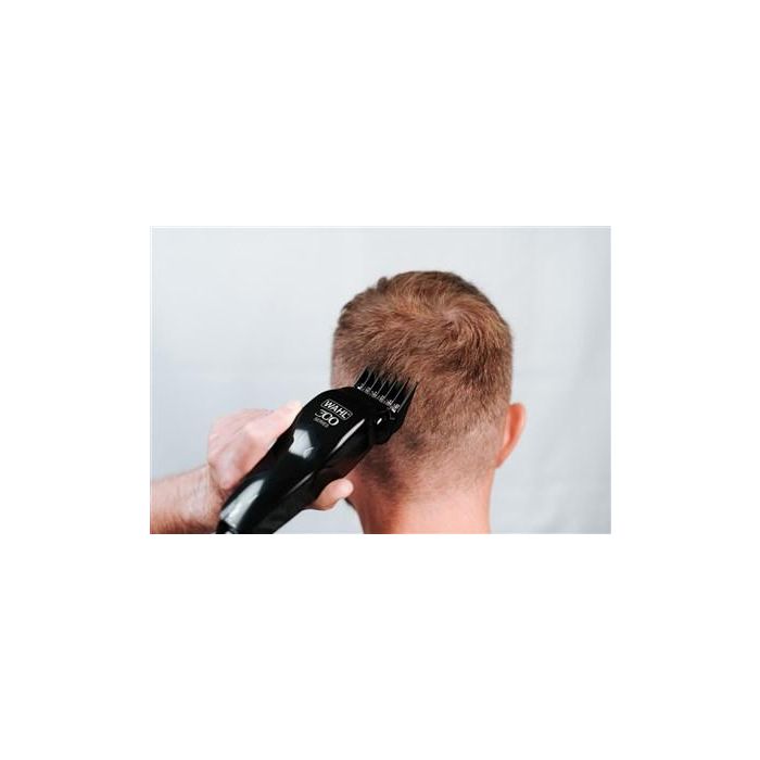 Wahl WAH1713654492082 Cortapelos y Barba Home Pro 300 Inalámbrico, 120 min, 10W, 11 Peines, Negro 4 Wahl WAH1713654492082 Cortapelos y Barba Home Pro 300 Inalámbrico, 120 min, 10W, 11 Peines, Negro 4