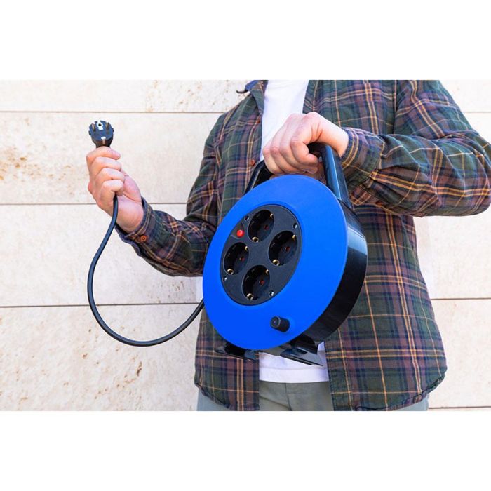 Enrollacables 10 m 3 g 1,00 mm² 4 tomas bipolares con t/tl hogar con protector termico 4 Enrollacables 10 m 3 g 1,00 mm² 4 tomas bipolares con t/tl hogar con protector termico 4