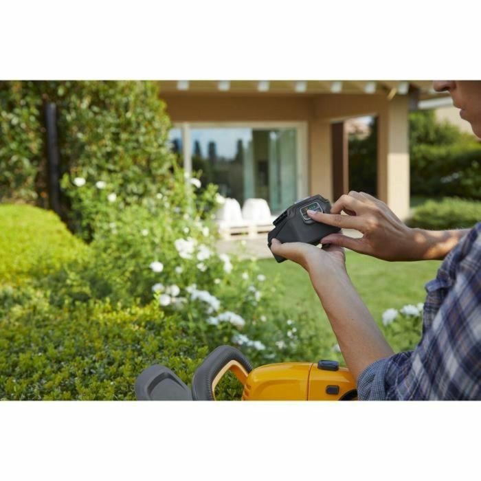 Stiga Cortasetos HT 100e Kit 70 cm 150 W - STEPHANE DOMERGUE 1 Stiga Cortasetos HT 100e Kit 70 cm 150 W - STEPHANE DOMERGUE 1