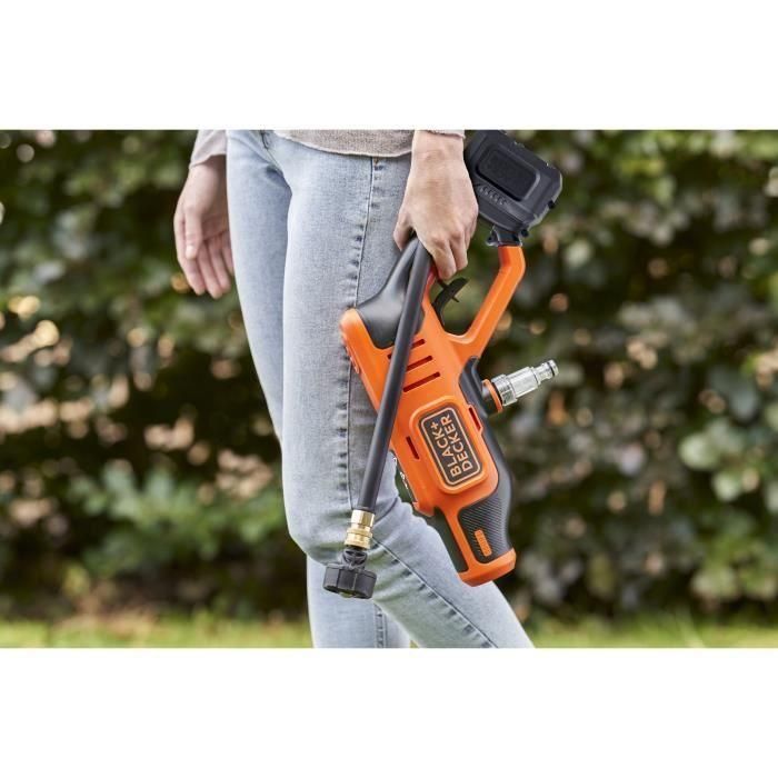 BLACK + DECKER BCPC18B-XJ Hidrolimpiadora inalámbrica de 24 bares y LITIO de 18 V - Sin batería 1 BLACK + DECKER BCPC18B-XJ Hidrolimpiadora inalámbrica de 24 bares y LITIO de 18 V - Sin batería 1