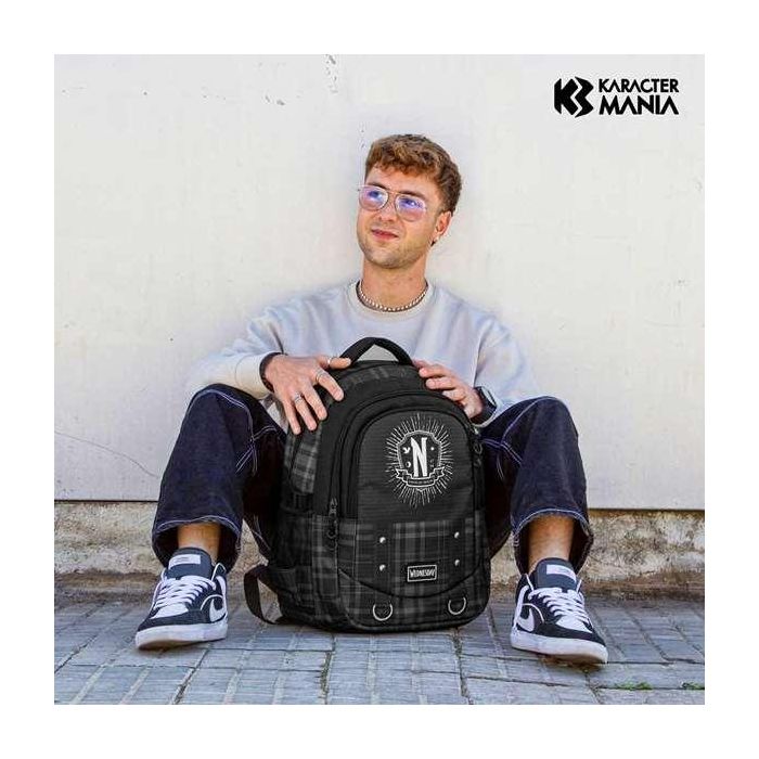 Karactermania Miércoles Run. Plus FAN Chain Mochila, Negro, Ripstop, 3 Compartimentos, USB, 44x34x21 cm 8