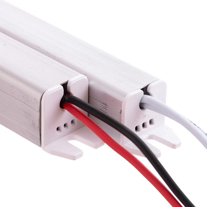 Transformador LED Ultrafina  24W 12VDC_110V-220V/AC IP20  [CP-24-12_220 IP21] 1