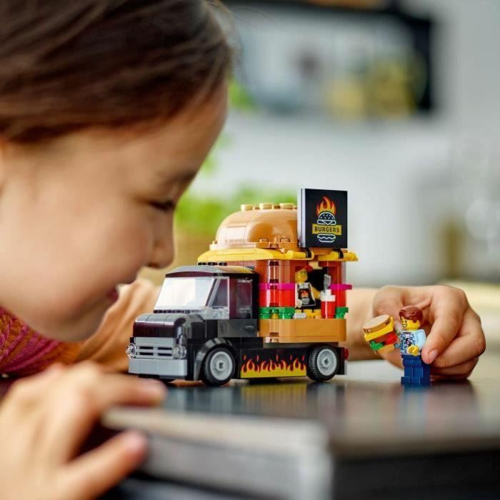 LEGO 60404 City Burgers Food Truck, Furgoneta de Juguete para Niños, Juego Imaginativo con Furgoneta y Minifiguras 2
