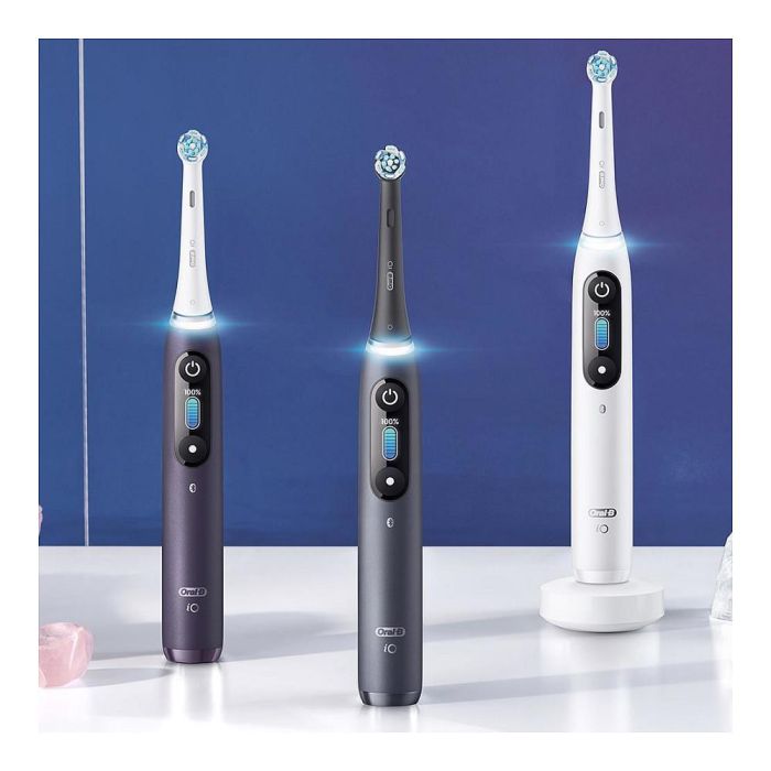 Oral-B iO Series 8 4210201363095 Cepillo Dental Eléctrico Giratorio Negro con 6 Modos de Cepillado y Tecnología iO