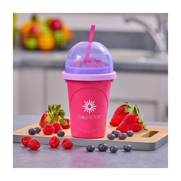 Bandai Maquina de Granizar Chillfactor (Congela, Aprieta y Disfruta) 10.5x10.5x18.8cm - Modelos Surtidos