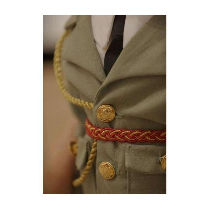 Muñeca leonor con uniforme militar 45 cm. edición limitada. 2 Muñeca leonor con uniforme militar 45 cm. edición limitada. 2