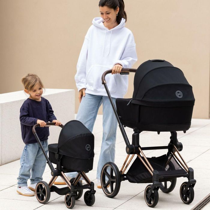 COROLLE COR4063013141876 Cochecito Cybex 3 en 1 Negro para muñecas bebé de 36 y 42 cm - a partir de 3 años 1