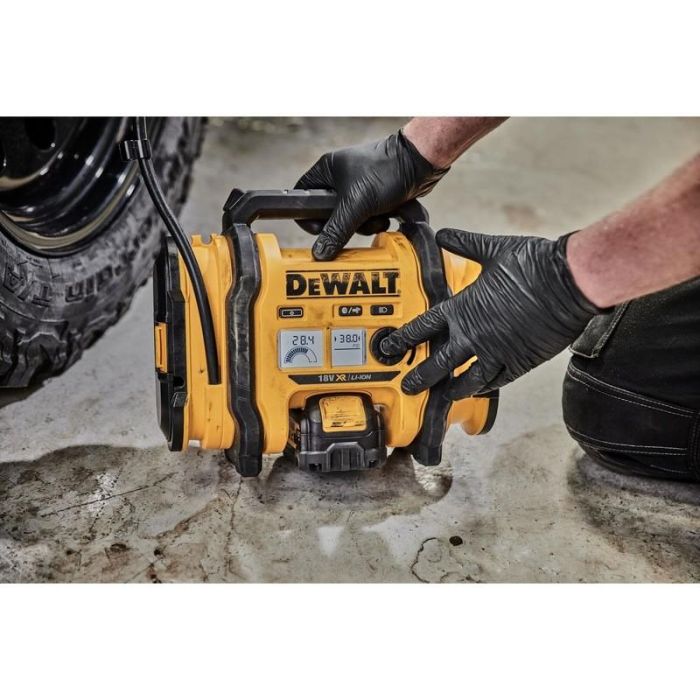 DEWALT Compresor de Aire Compacto a Batería 4