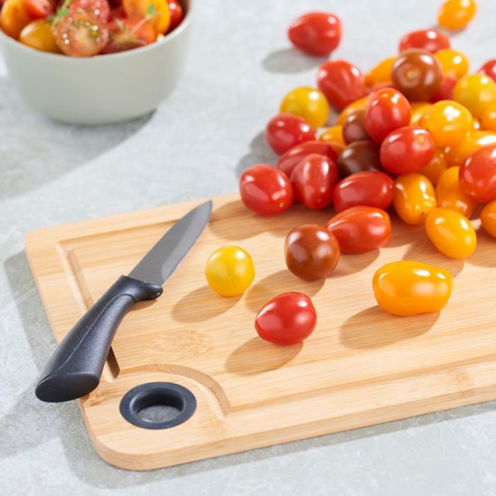 Day Tabla Cortar Madera Bambú con Anillo Silicona Negra 28x20x1 cm 1