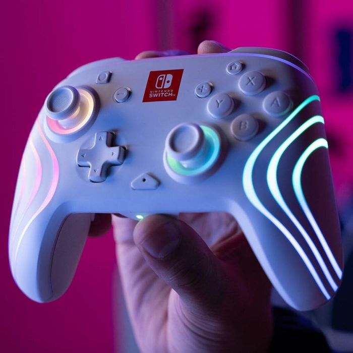 PDP 1699738979179 Gamepad Afterglow Wave con Iluminación RGB y Batería de 2100 mAh para Nintendo Switch 14 PDP 1699738979179 Gamepad Afterglow Wave con Iluminación RGB y Batería de 2100 mAh para Nintendo Switch 14