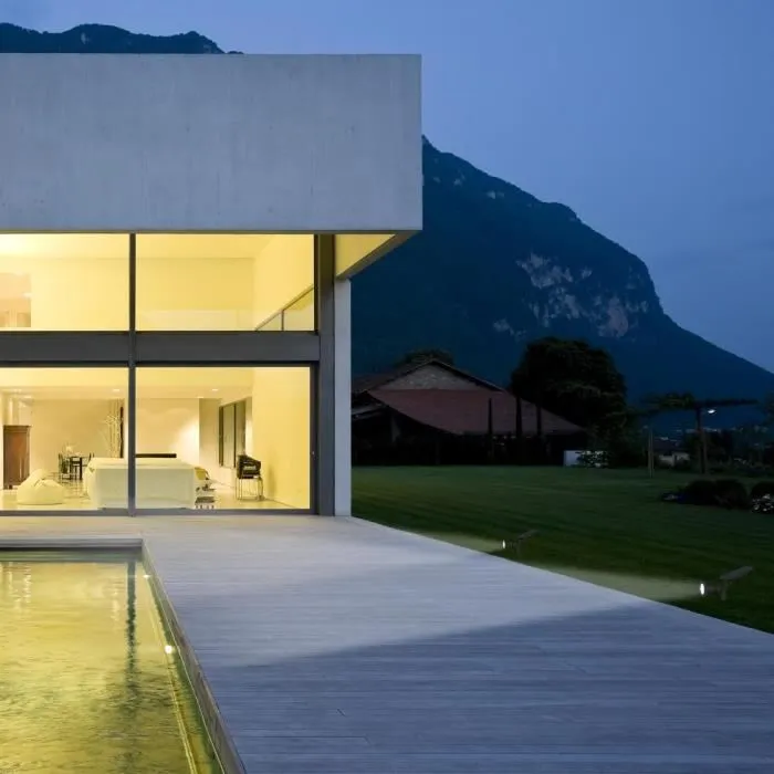 LUMISKY Paquete 2 Focos Solares Exteriores Impermeables 4 LED Blanco 200 Lm Cabezal Giratorio 90° 2