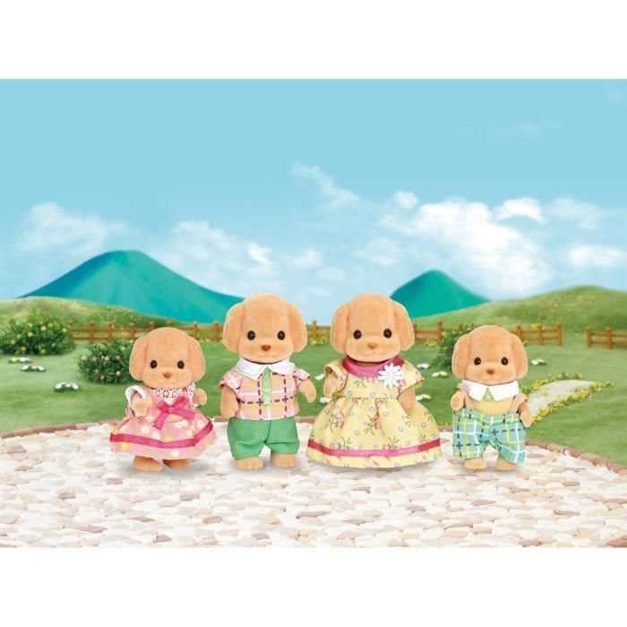 Sylvanian Families 5259 Familia Caniche, Set de 4 Figuras Coleccionables de Animales Muñeco, Juguete Infantil para Niños +3 Años