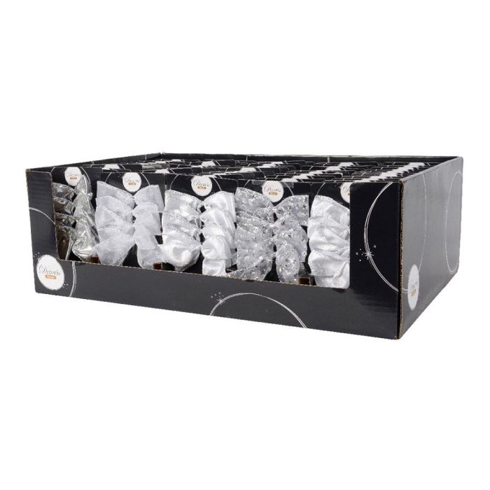 Lazos de poliéster plata y blanco para decoración, surtidos con alambre, 3.8cm x 11.4cm x 8.9cm 1 Lazos de poliéster plata y blanco para decoración, surtidos con alambre, 3.8cm x 11.4cm x 8.9cm 1
