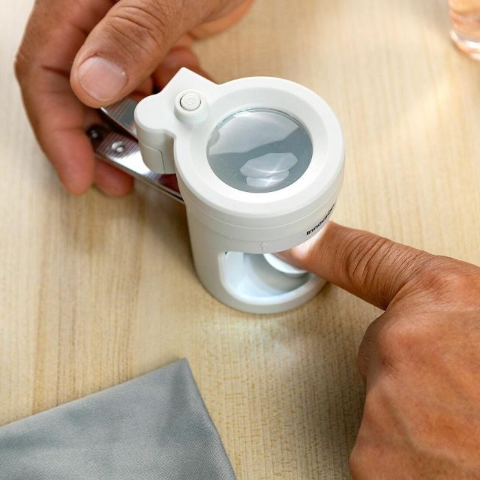 Cortaúñas con Luz LED, Lupa y Lima Clail InnovaGoods 6