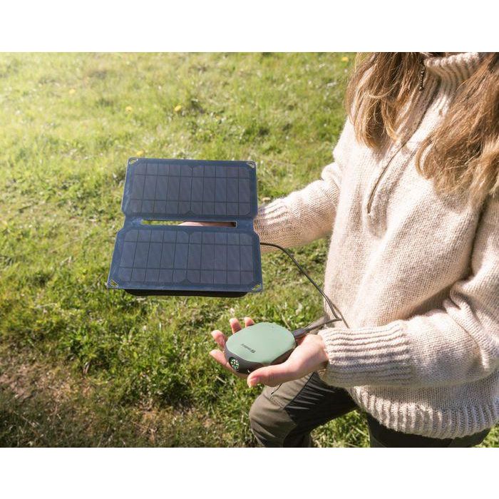Sandberg Solar Charger 10W 2xUSB 3 Sandberg Solar Charger 10W 2xUSB 3