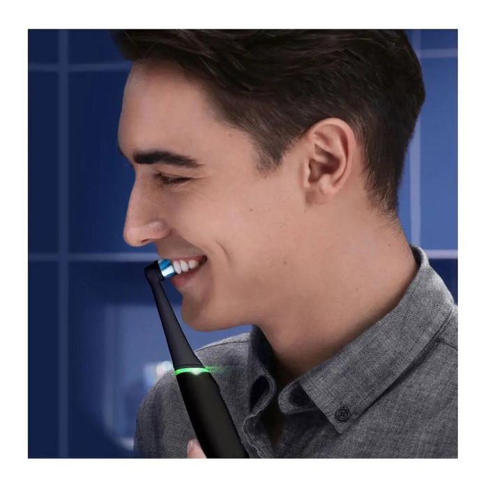 Oral-B iO Series 6 Black Lava Cepillo Dental Giratorio para Adulto 5
