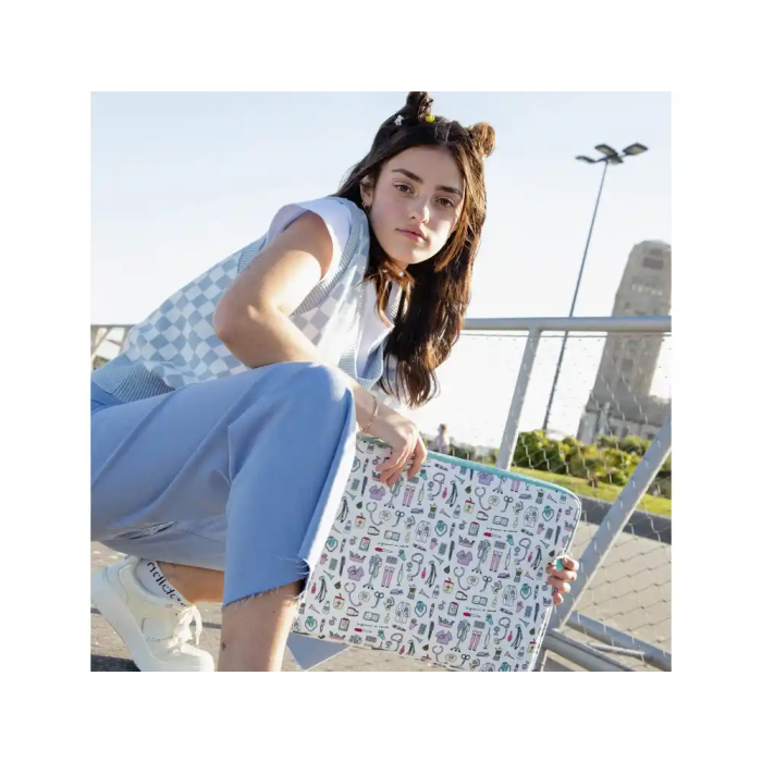 Wondee - Funda para Portátil hasta 16 Pulgadas, Diseño Temático Enfermera en Apuros, Acolchada y Ligera (226g), Universal para Diversas Marcas 2 Wondee - Funda para Portátil hasta 16 Pulgadas, Diseño Temático Enfermera en Apuros, Acolchada y Ligera (226g), Universal para Diversas Marcas 2