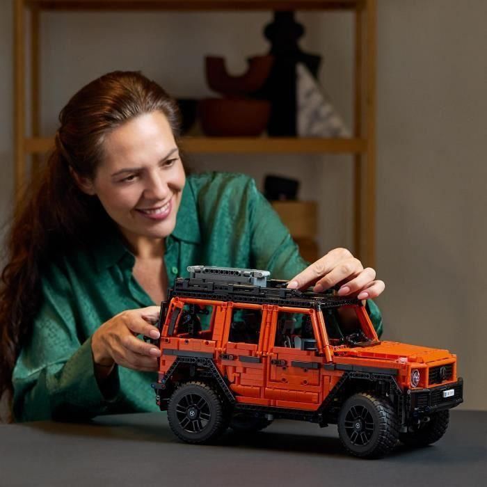 Lego 42177 Mercedes-Benz G 500 Línea Profesional 4
