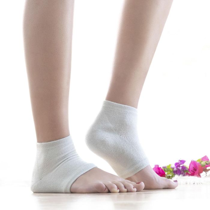 Calcetines Hidratantes con Almohadillas de Gel y Aceites Naturales Relocks InnovaGoods 8 Calcetines Hidratantes con Almohadillas de Gel y Aceites Naturales Relocks InnovaGoods 8