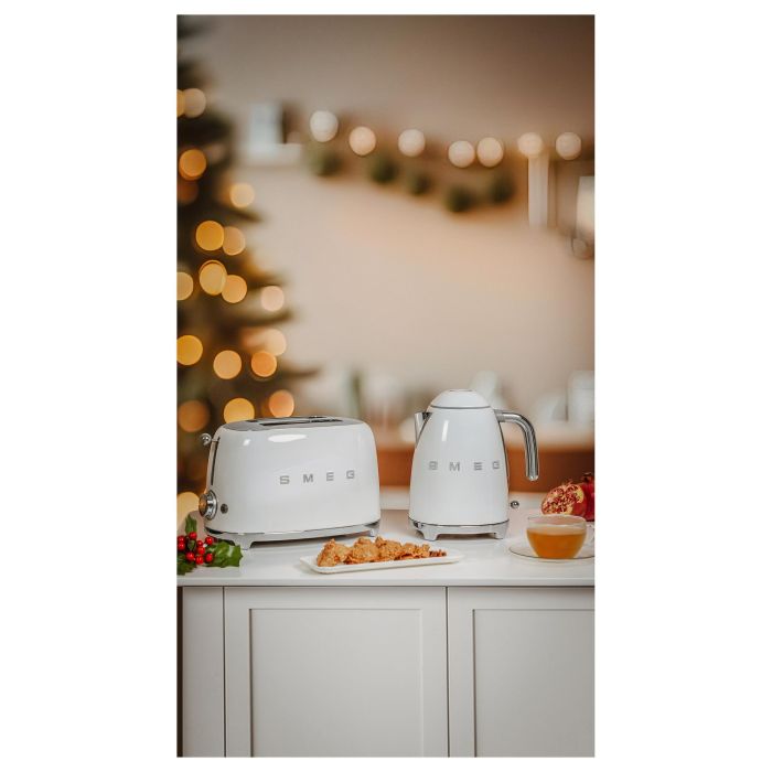Smeg KLF03WHEU Hervidor Eléctrico 1.7L 2400W Blanco