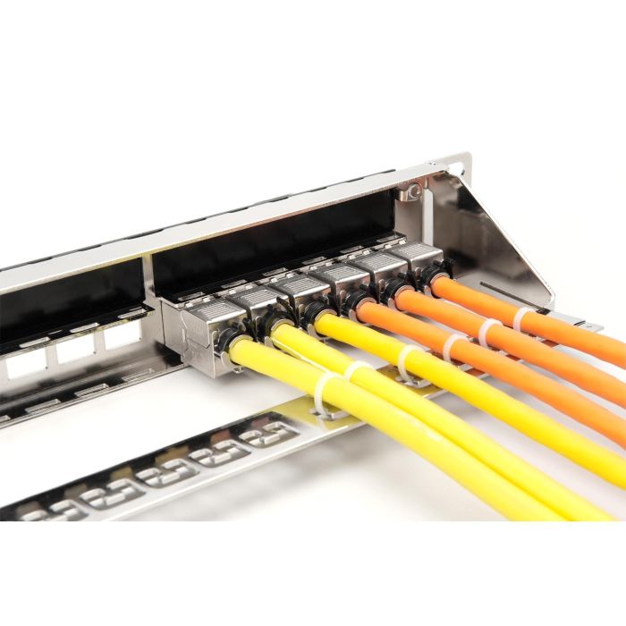 DIGITUS Patch Panel geschirmt 24-Port 19" blank 2 DIGITUS Patch Panel geschirmt 24-Port 19" blank 2