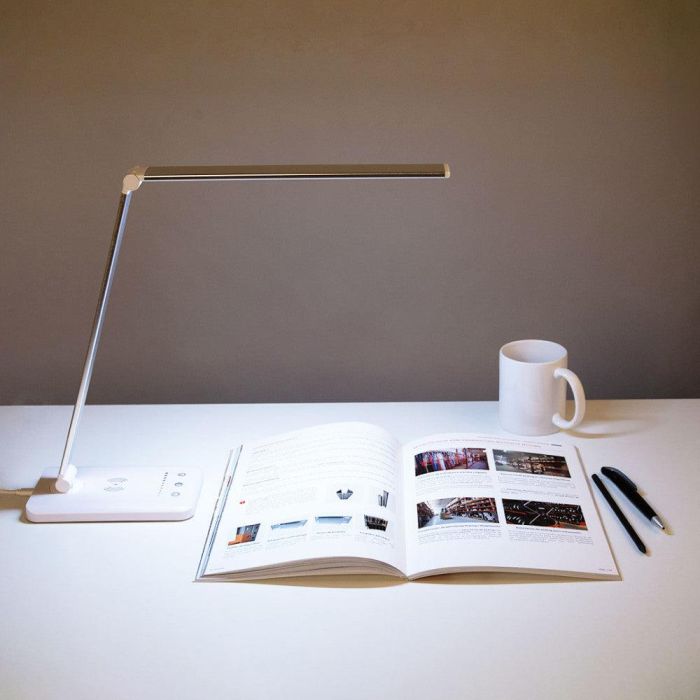 Lámpara de Mesa LED con Cargador Teléfono Inalámbrico 6W 420Lm CCT Regulable 3 Lámpara de Mesa LED con Cargador Teléfono Inalámbrico 6W 420Lm CCT Regulable 3
