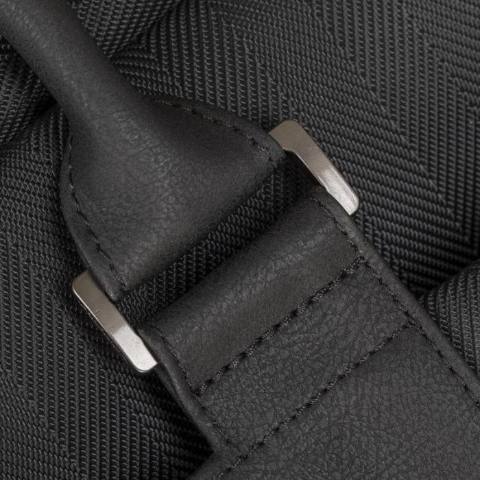 Riva NB Tasche Narita 15,6" schwarz 8135 8