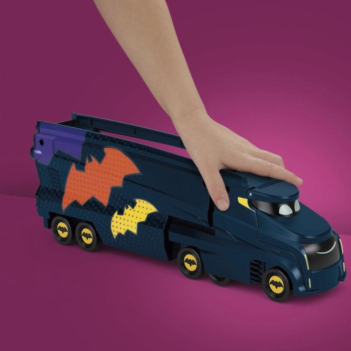 Fisher-Price Hmx07 Batwheels Camión Transportador Bat-Big Rig DC, almacena 7 vehículos 1:55, incluye Batmobile Bam diecast 3 Fisher-Price Hmx07 Batwheels Camión Transportador Bat-Big Rig DC, almacena 7 vehículos 1:55, incluye Batmobile Bam diecast 3