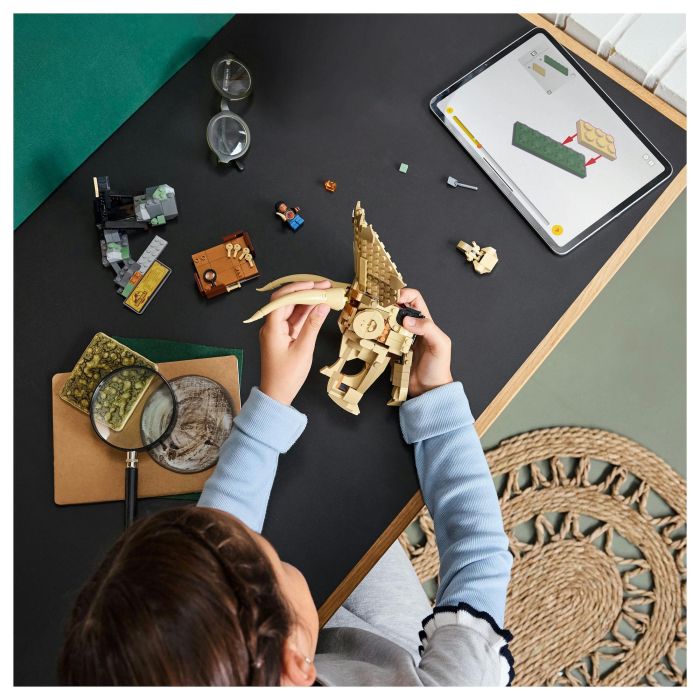 Lego Jurassic World 76969 Fósiles de dinosaurios: Cráneo de triceratops - Juego para niños de 9 años