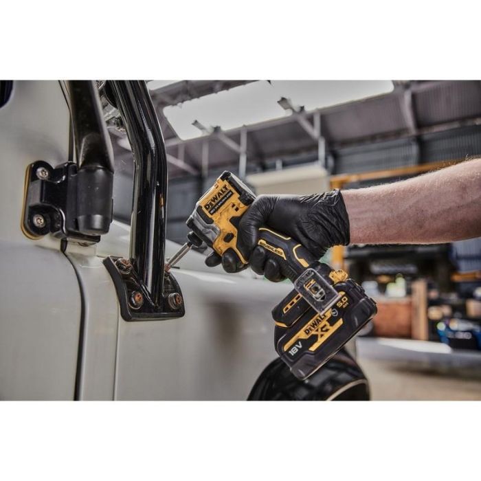 Destornillador Eléctrico Dewalt DCF850NT 3