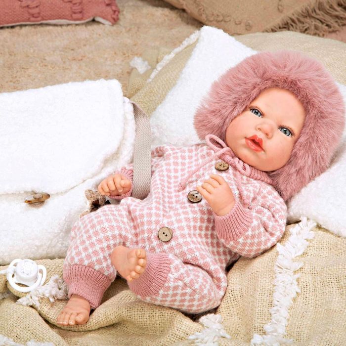 Muñecas Arias Muñeca Reborn Manuela con bolso y cojín, 40 cm, cuerpo blando, para niños +3 años 1 Muñecas Arias Muñeca Reborn Manuela con bolso y cojín, 40 cm, cuerpo blando, para niños +3 años 1