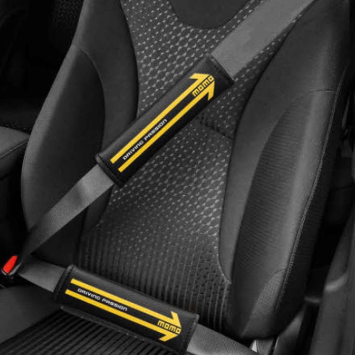 Set Almohadillas Momo Cinturon Coche Negro Mate MOMLSHPE4CB 1 Set Almohadillas Momo Cinturon Coche Negro Mate MOMLSHPE4CB 1