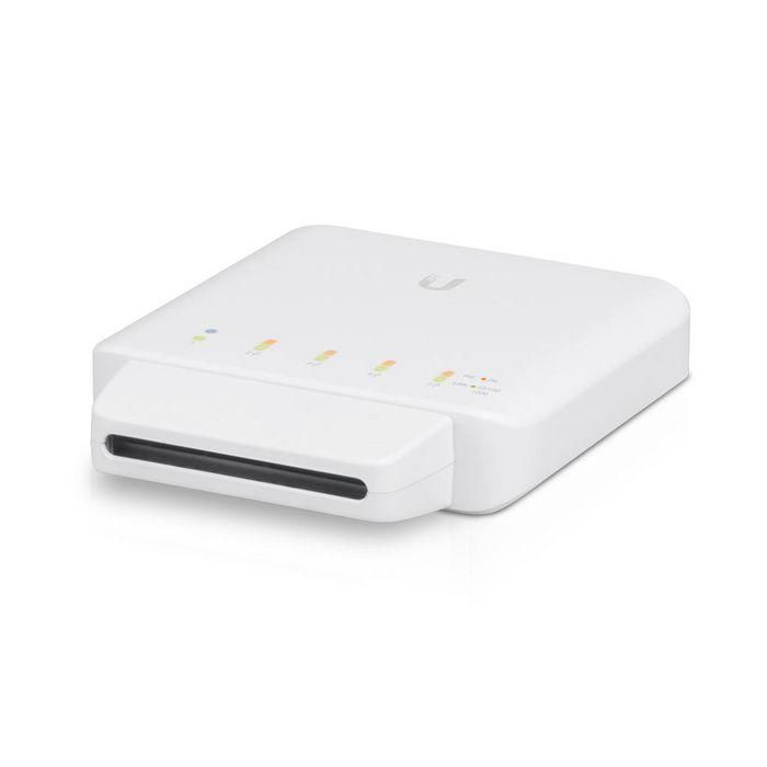 Ubiquiti Managed, L2, 5x Gigabit Ethernet, PoE, 122.5 x 107.1 x 28 mm, White, 3-pack 4 Ubiquiti Managed, L2, 5x Gigabit Ethernet, PoE, 122.5 x 107.1 x 28 mm, White, 3-pack 4