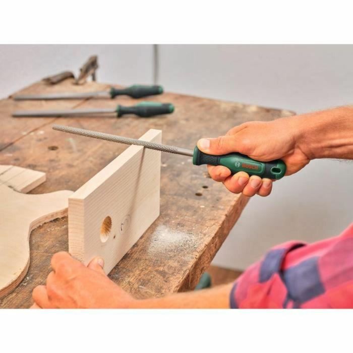 Bosch BOS4053423255515 Juego de 5 limas (redondas, semiredondas, planas, triangulares y cuadradas) de acero de carburo duro, recorrido medio, con 2 asas Softgrip 3