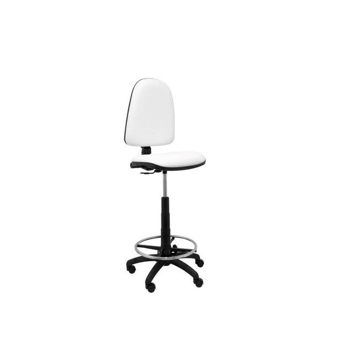 Taburete Piqueras Y Crespo Ayna Ergonomico Mecanismo De Contacto Permanente Regulable En Altura Y Aro Reposapies Asiento Y Respaldo Tapizados Similpiel Blanco