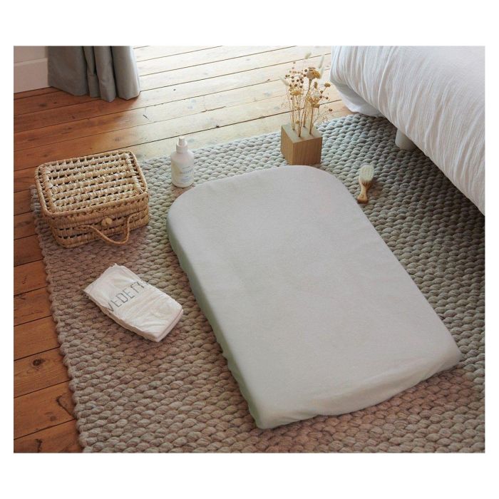 Tineo Set de 2 Fundas de Colchón Cambiantes Gris Claro para Bebé - Suave, Elásticas y Lavables para Cambiador 1 Tineo Set de 2 Fundas de Colchón Cambiantes Gris Claro para Bebé - Suave, Elásticas y Lavables para Cambiador 1