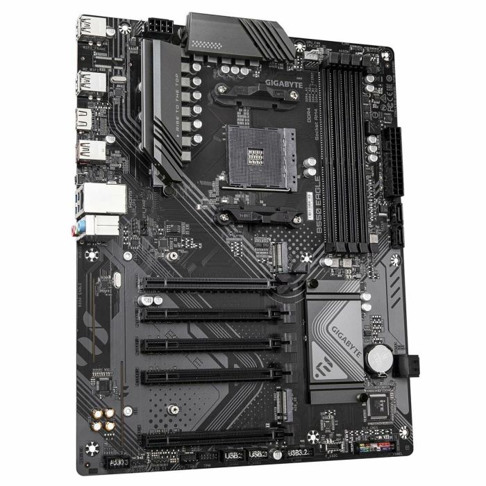 GIGABYTE B550 EAGLE Placa Base ATX AMD B550 Zócalo AM4 Ryzen 3000/4000/5000 DDR4 3200MHz PCIe 4.0 M.2 1GbE VRM 10+3+1 2 GIGABYTE B550 EAGLE Placa Base ATX AMD B550 Zócalo AM4 Ryzen 3000/4000/5000 DDR4 3200MHz PCIe 4.0 M.2 1GbE VRM 10+3+1 2