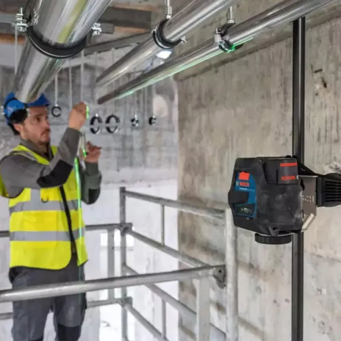 Bosch GCL 12V-50-22 CG Láser combinado con soporte RM 20 y batería GBA 12V 2.0Ah en L-Boxx 2