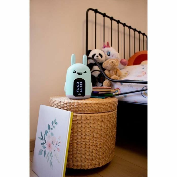 Bigben Kids BIG3499550387032 Despertador y Luz Nocturna Infantil Baxter, Reloj de Mesita con Luz de Compañía Diseño Conejo RKIDSRABBIT 2 Bigben Kids BIG3499550387032 Despertador y Luz Nocturna Infantil Baxter, Reloj de Mesita con Luz de Compañía Diseño Conejo RKIDSRABBIT 2