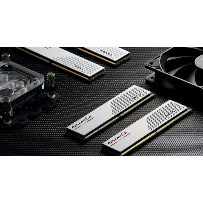 G.Skill F5-6000J3040F16GX2-RS5W DIMM 32 GB (2x 16 GB) 6000MHz Dual-Kit Ripjaws S5 INTEL XMP 3 G.Skill F5-6000J3040F16GX2-RS5W DIMM 32 GB (2x 16 GB) 6000MHz Dual-Kit Ripjaws S5 INTEL XMP 3