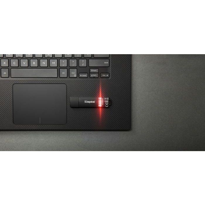Kingston 16GB, USB 3.1, IPX8 8 Kingston 16GB, USB 3.1, IPX8 8
