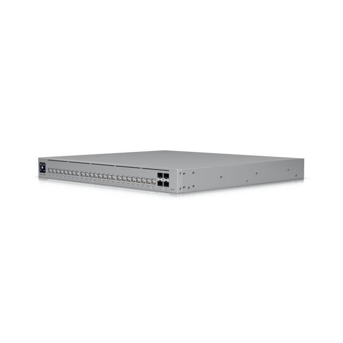 Ubiquiti Switch Etherlighting Capa 3 Profesional con (2) 10 GbE PoE++, (22) 2.5 GbE PoE++ y (4) 10G SFP+, 230 Gbps 1