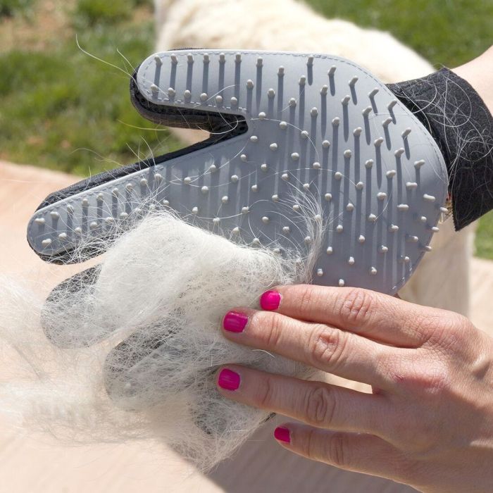 Guante para Cepillar y Masajear Mascotas Relpet InnovaGoods 6 Guante para Cepillar y Masajear Mascotas Relpet InnovaGoods 6